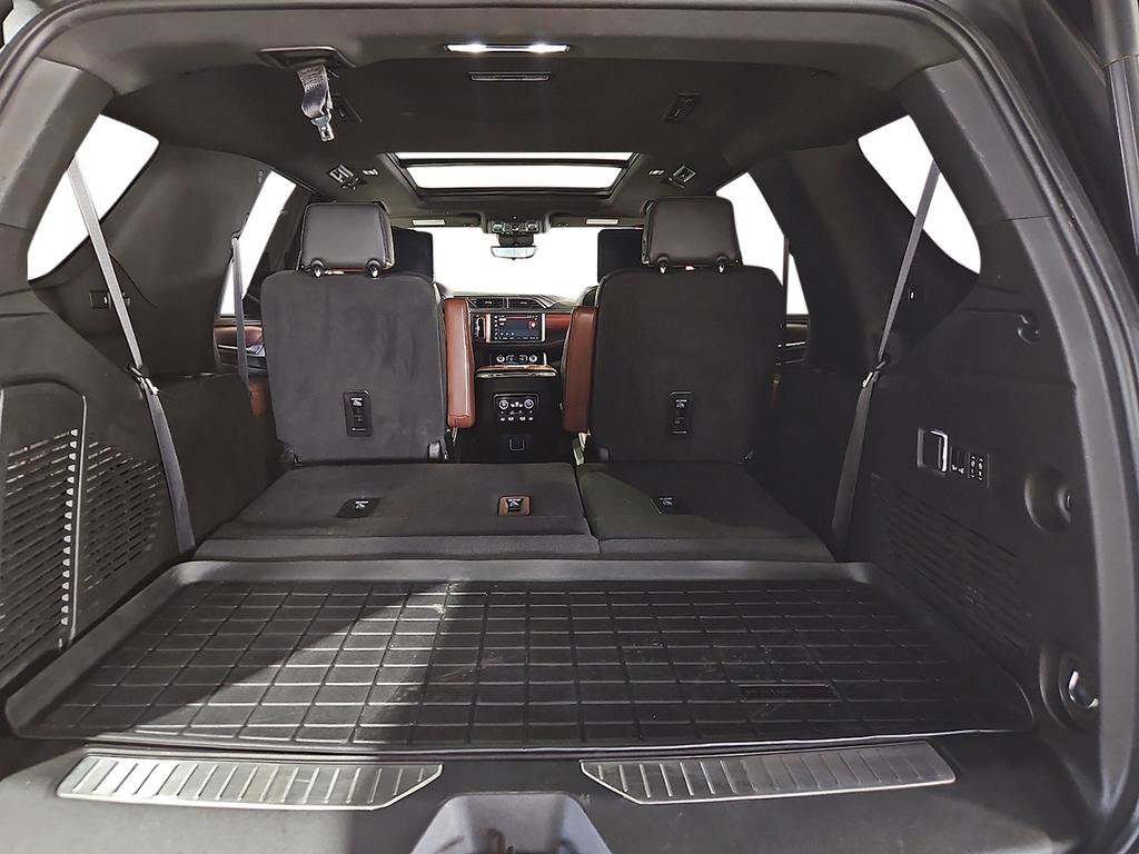 Used 2024 GMC Yukon Denali Ultimate image 13