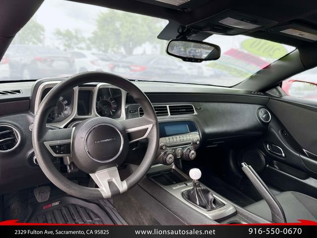 Used 2010 Chevrolet Camaro LT RWD image 15
