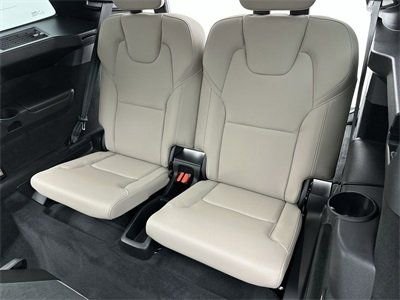 Certified 2025 Volvo XC90 B5 Core w/ Protection Package Premier image 22