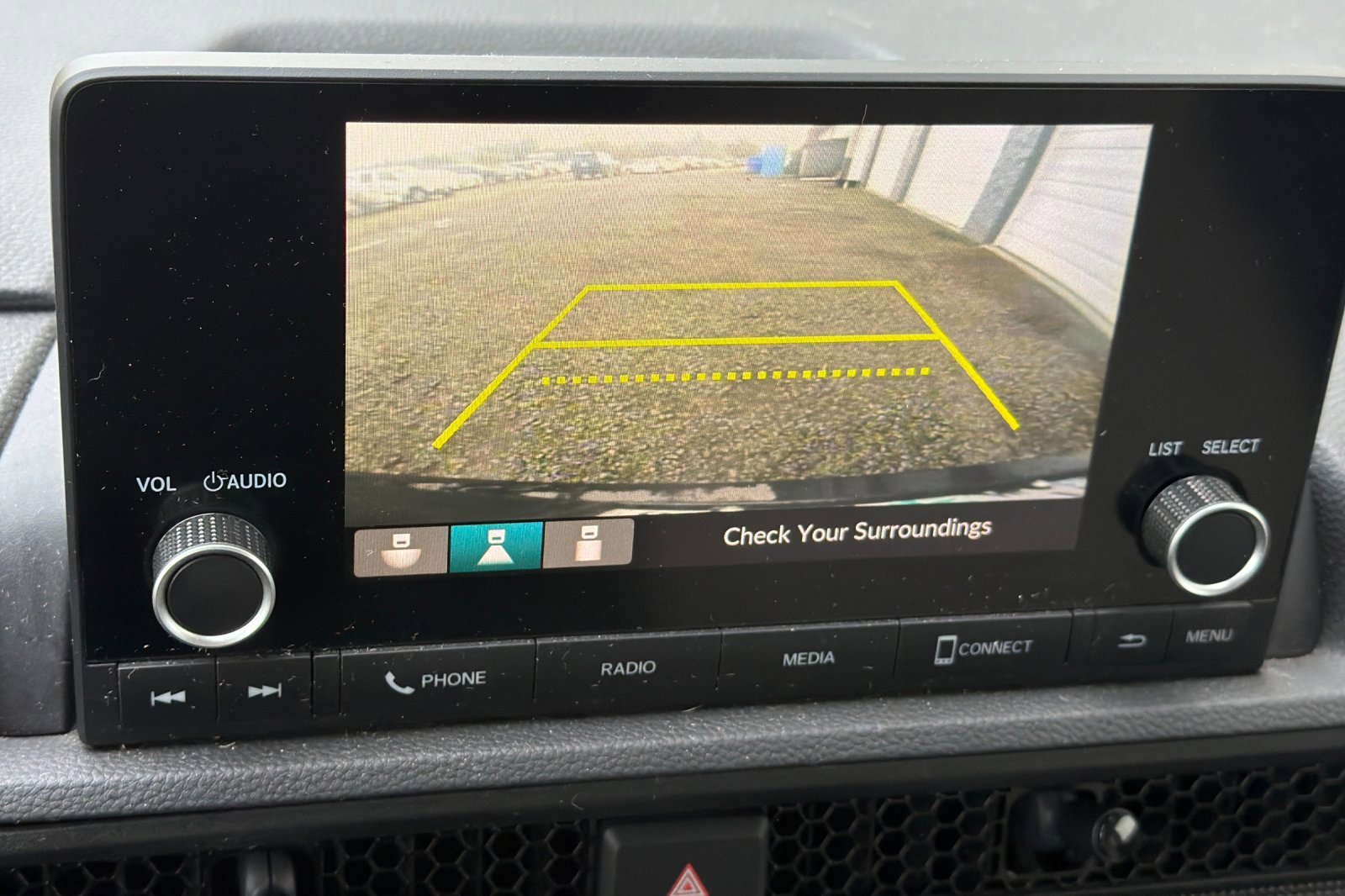 Used 2023 Honda CR-V EX image 10