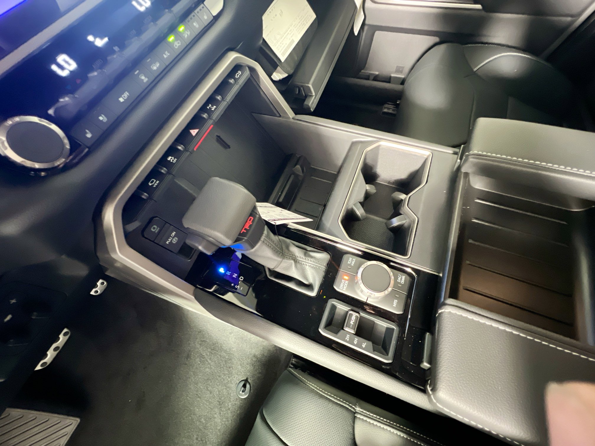 New 2026 Toyota Tundra Limited AWD/4WD image 26