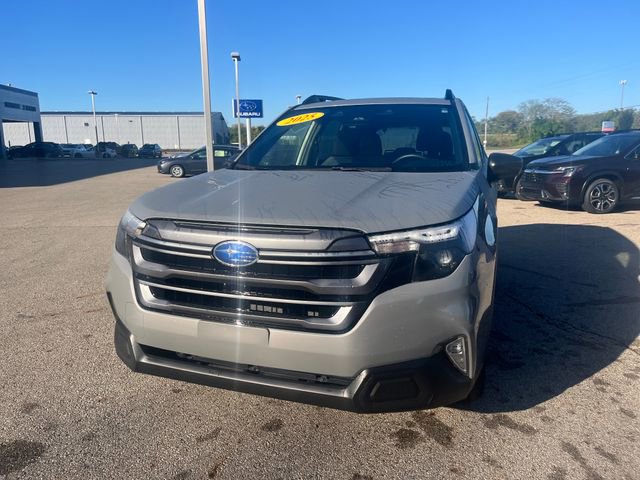 Certified 2025 Subaru Forester Premium image 2