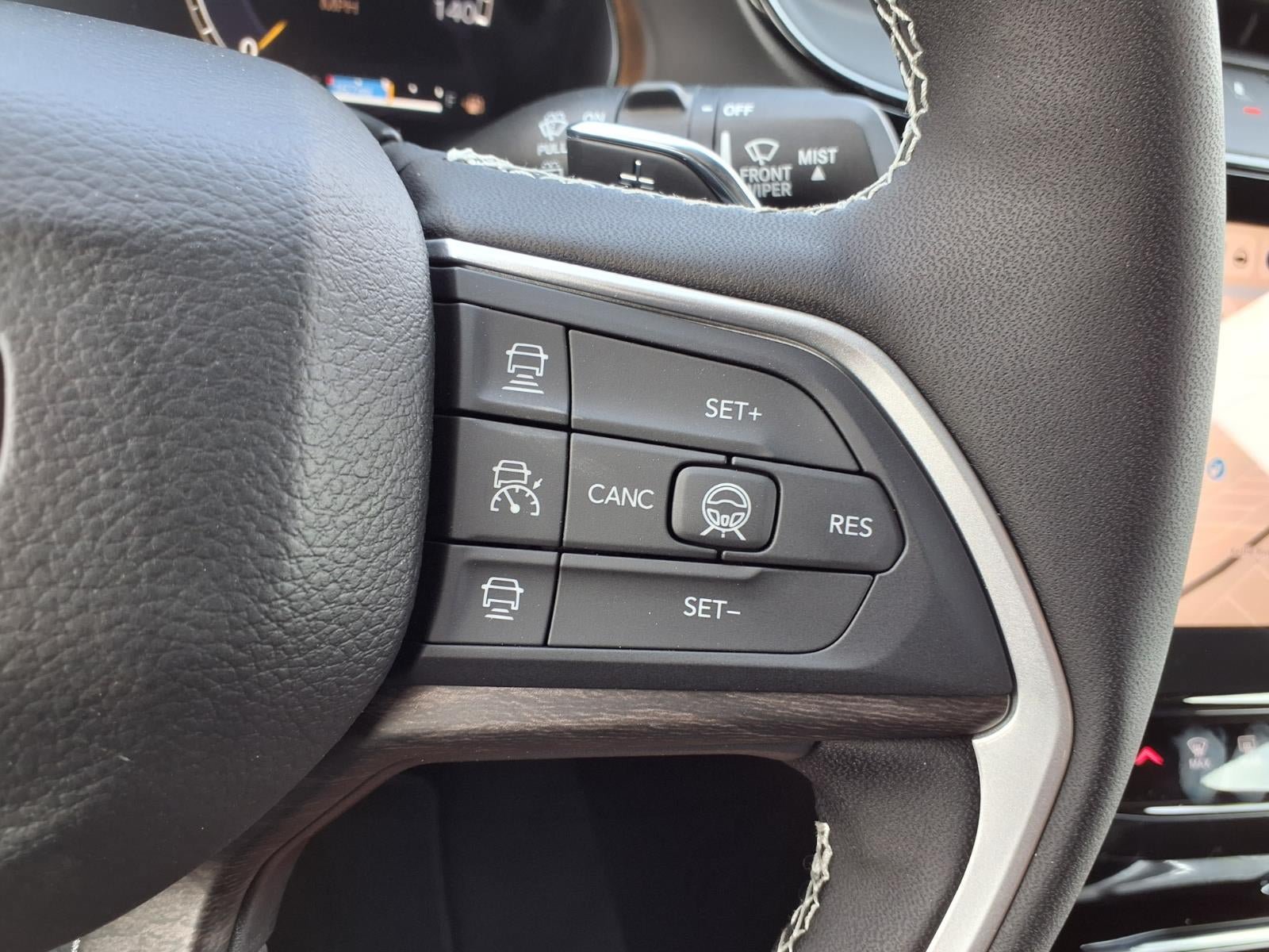 New 2026 Jeep Grand Cherokee L 4WD image 11