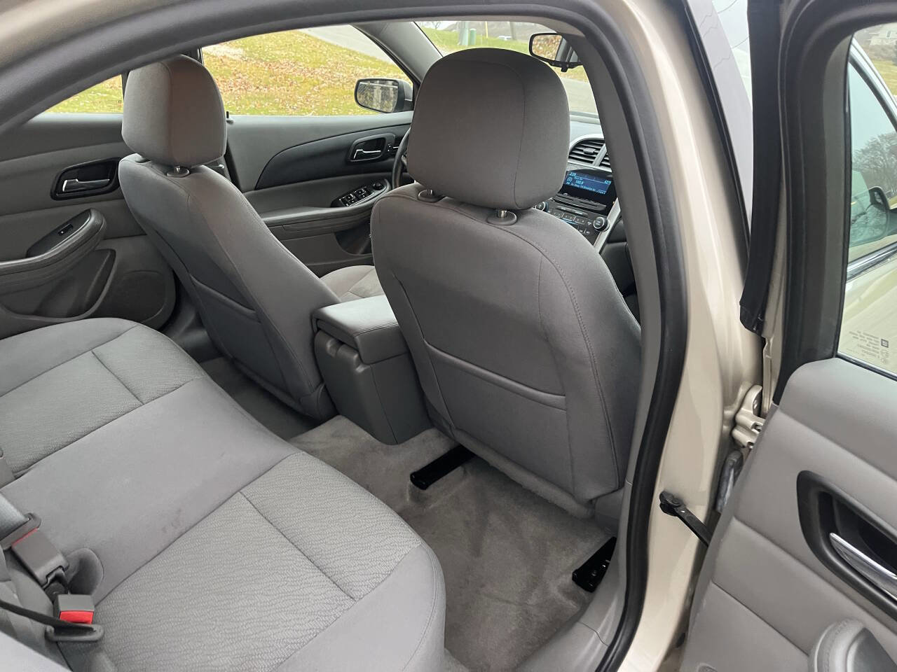 Used 2013 Chevrolet Malibu LS w/ Protection Package image 29