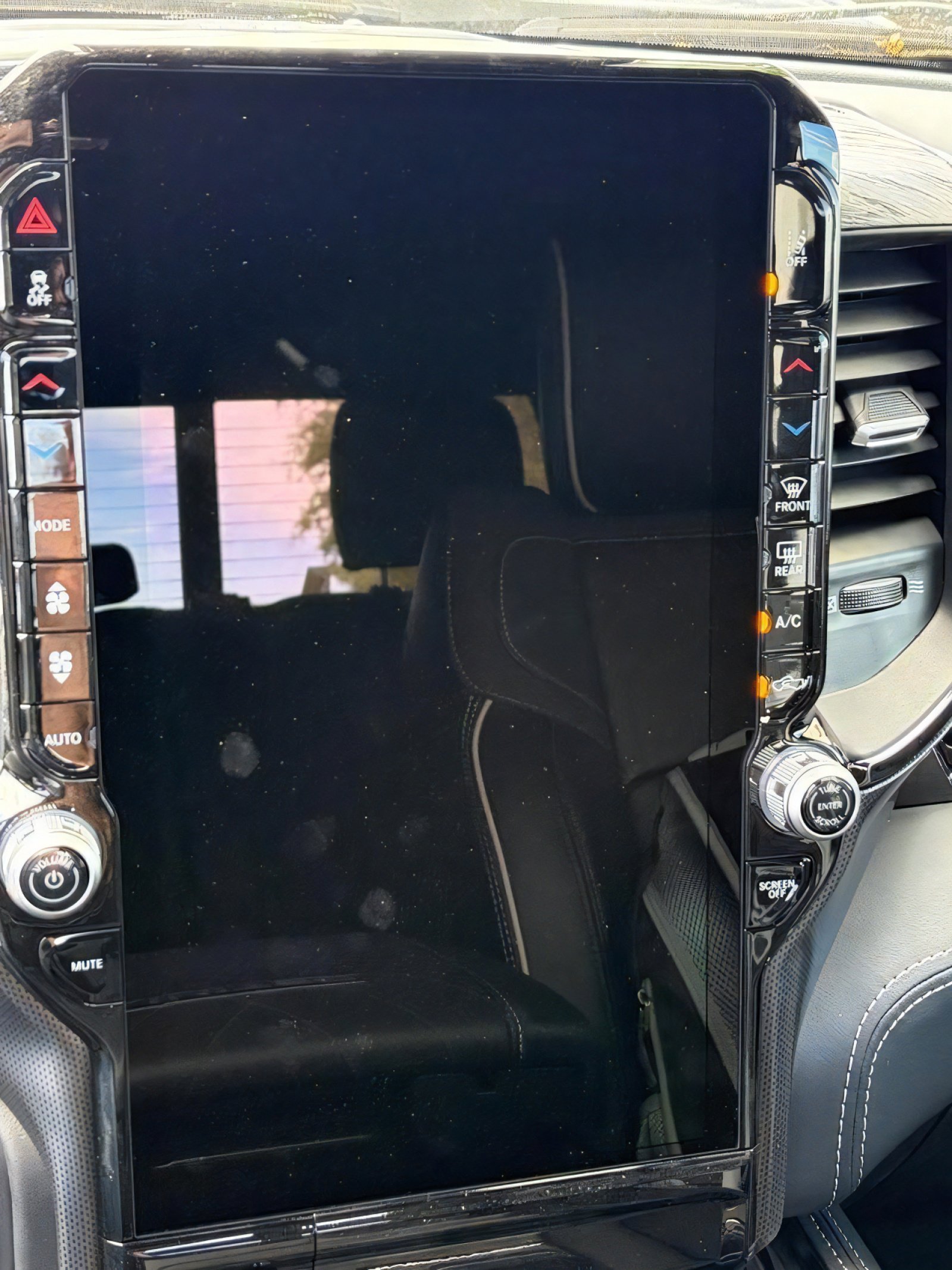 New 2026 RAM 2500 Limited AWD/4WD image 23