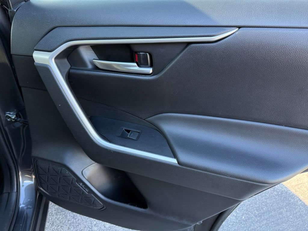 Certified 2024 Toyota RAV4 XLE image 20