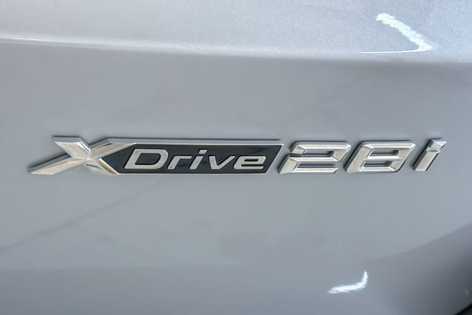 New 2026 BMW X1 xDrive28i AWD/4WD image 26