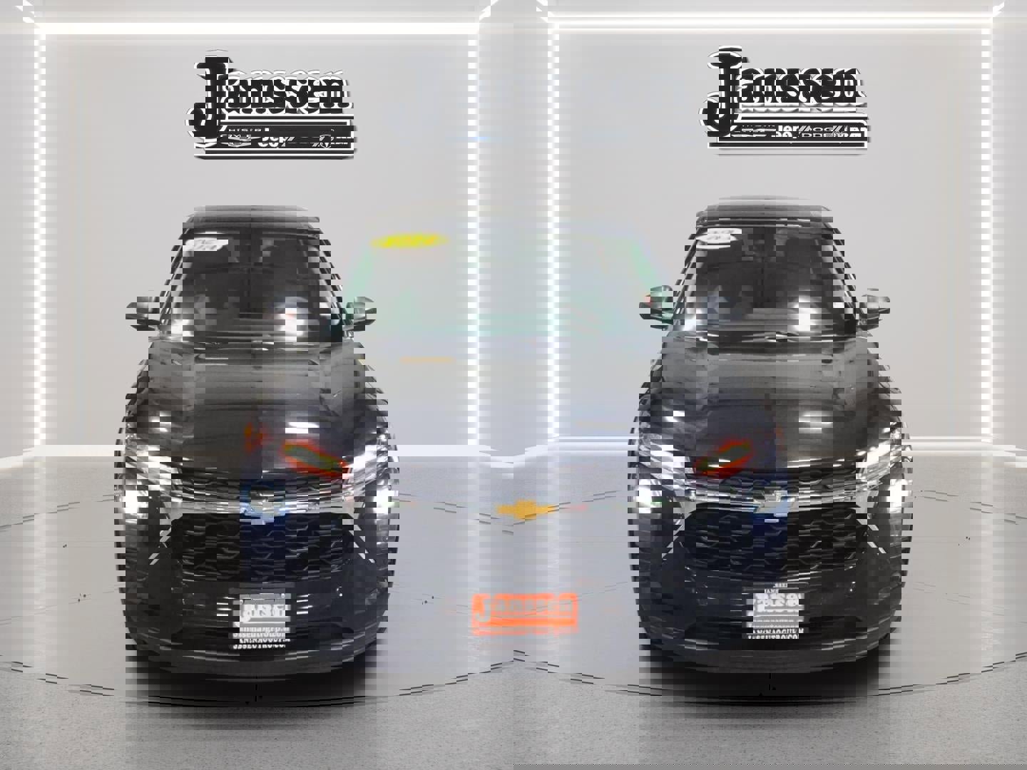 Used 2024 Chevrolet Trax LS w/ Driver Confidence Package image 7