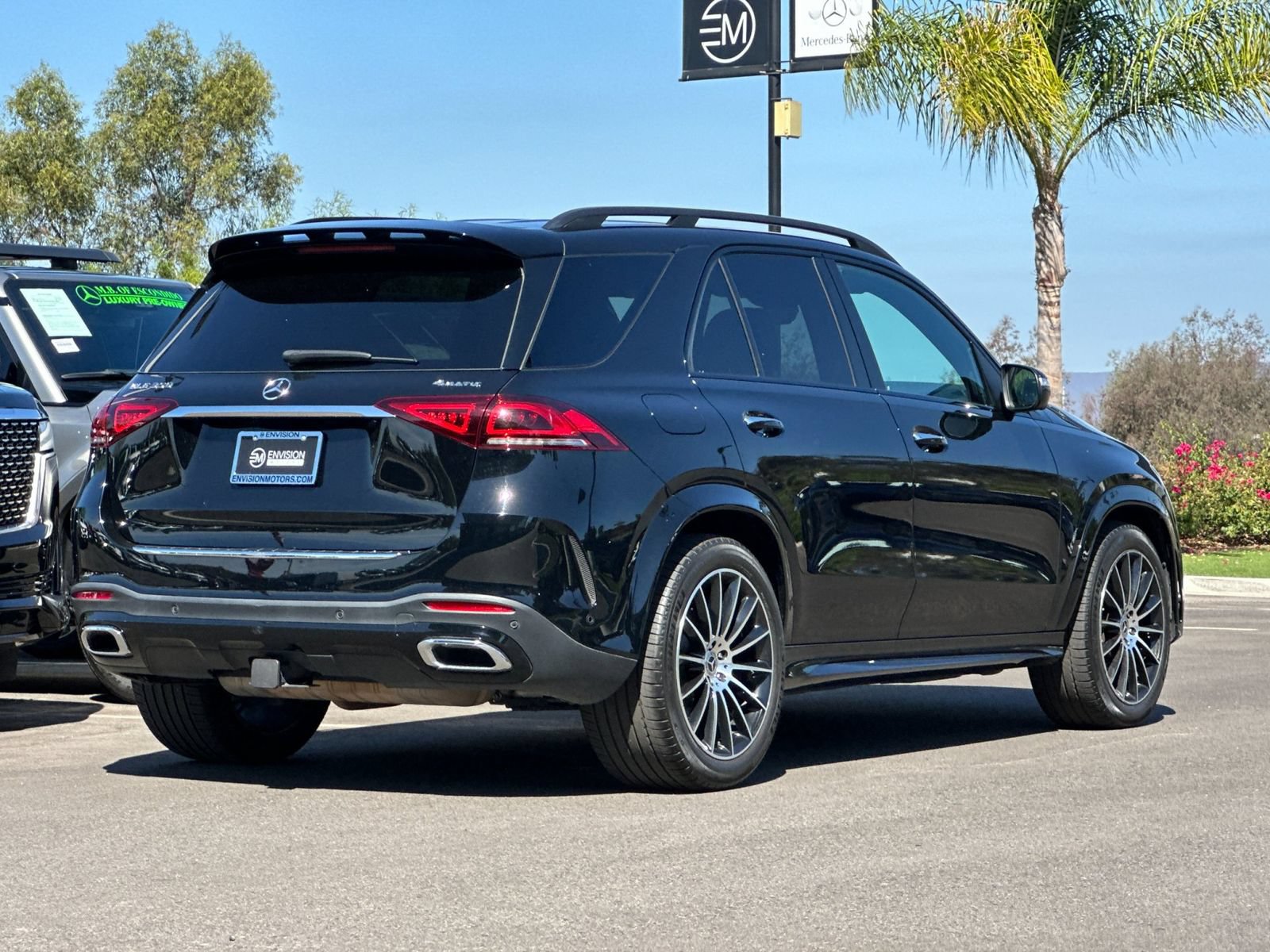 Used 2022 Mercedes-Benz GLE 350 4MATIC image 3