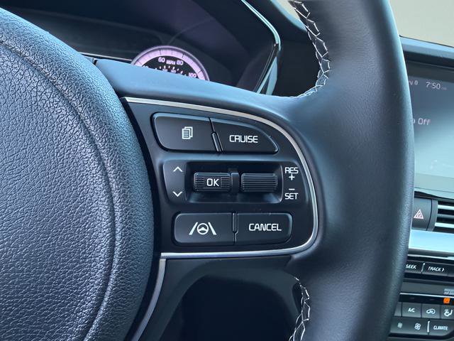 Used 2022 Kia Niro LXS FWD image 13