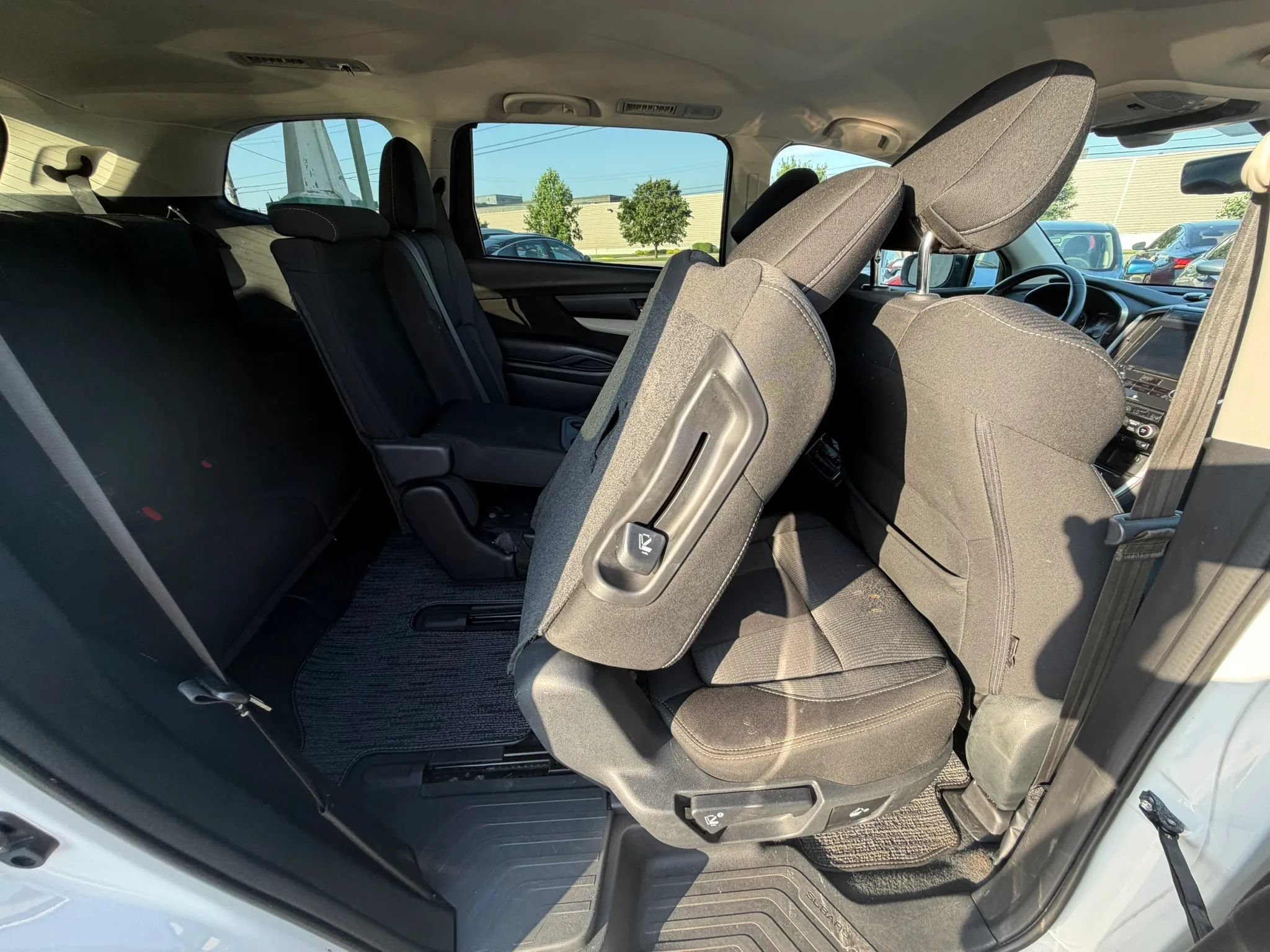 Used 2019 Subaru Ascent Premium AWD/4WD image 32
