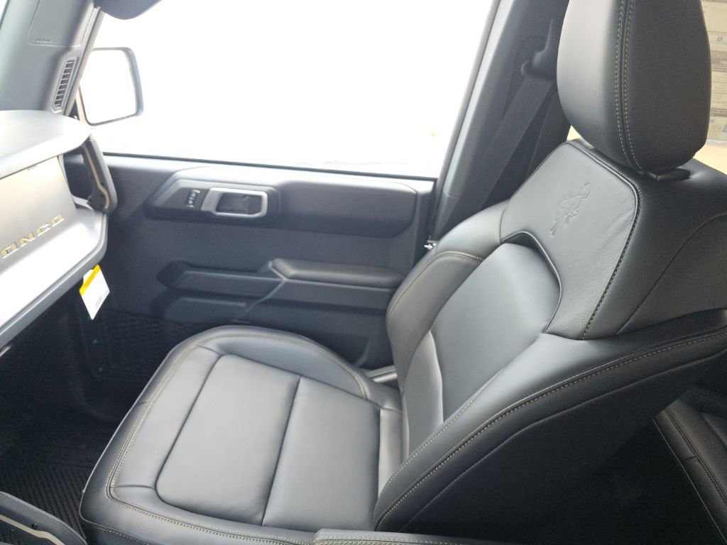 New 2026 Ford Bronco Badlands image 28