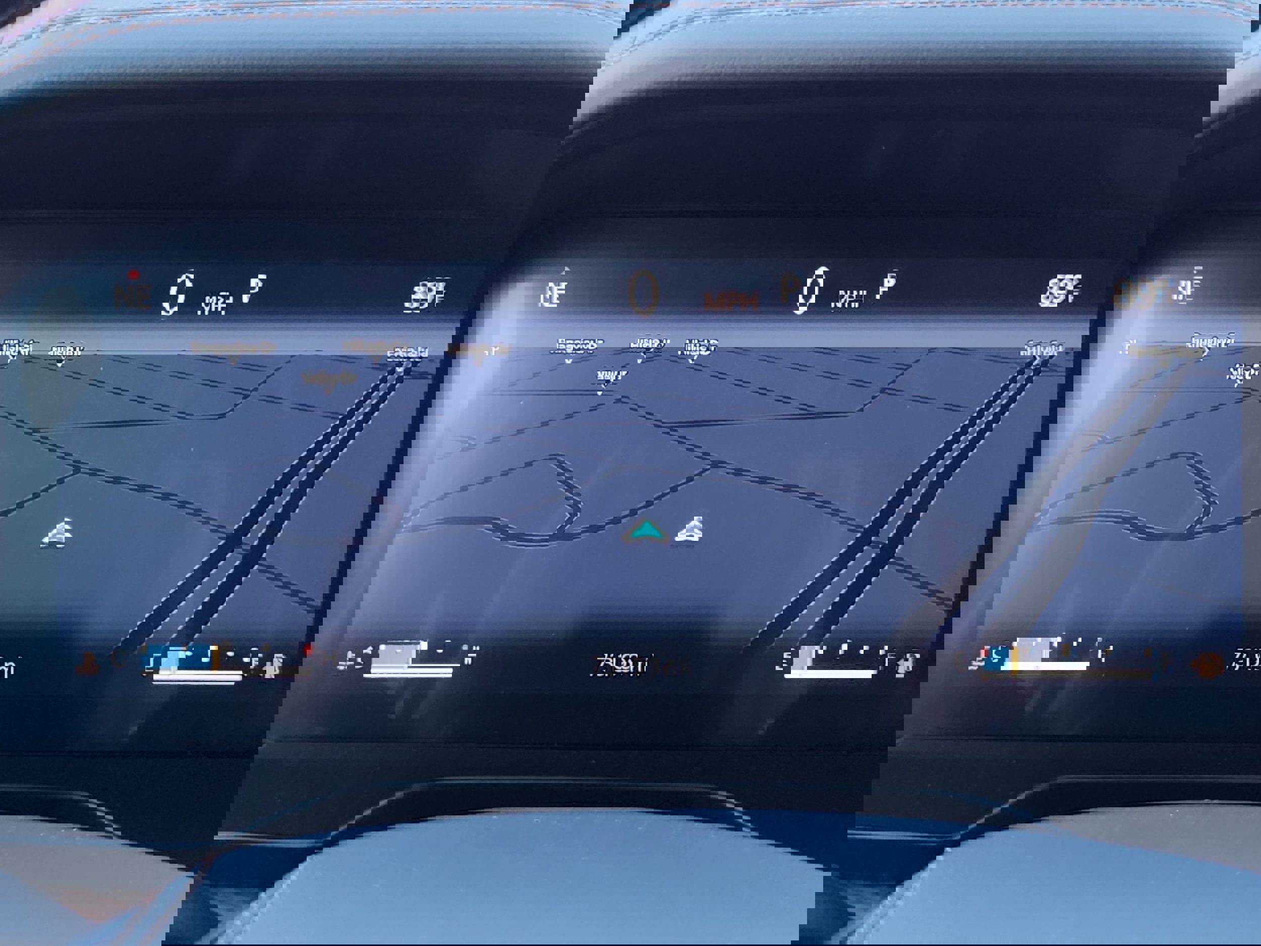 Used 2022 Jeep Grand Cherokee Summit w/ Adv Protech Group IV image 19