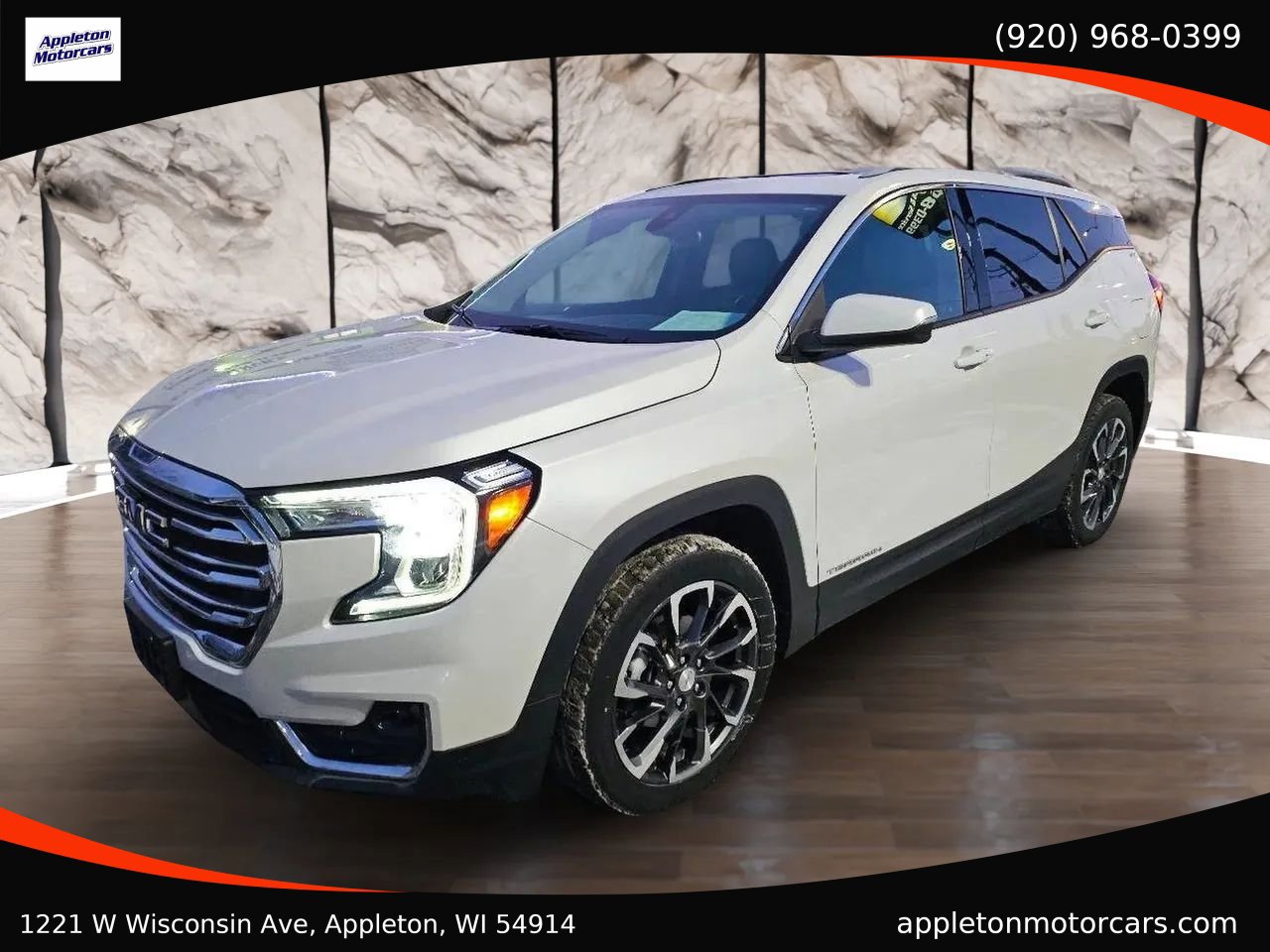 Used 2022 GMC Terrain SLT w/ Infotainment Package II