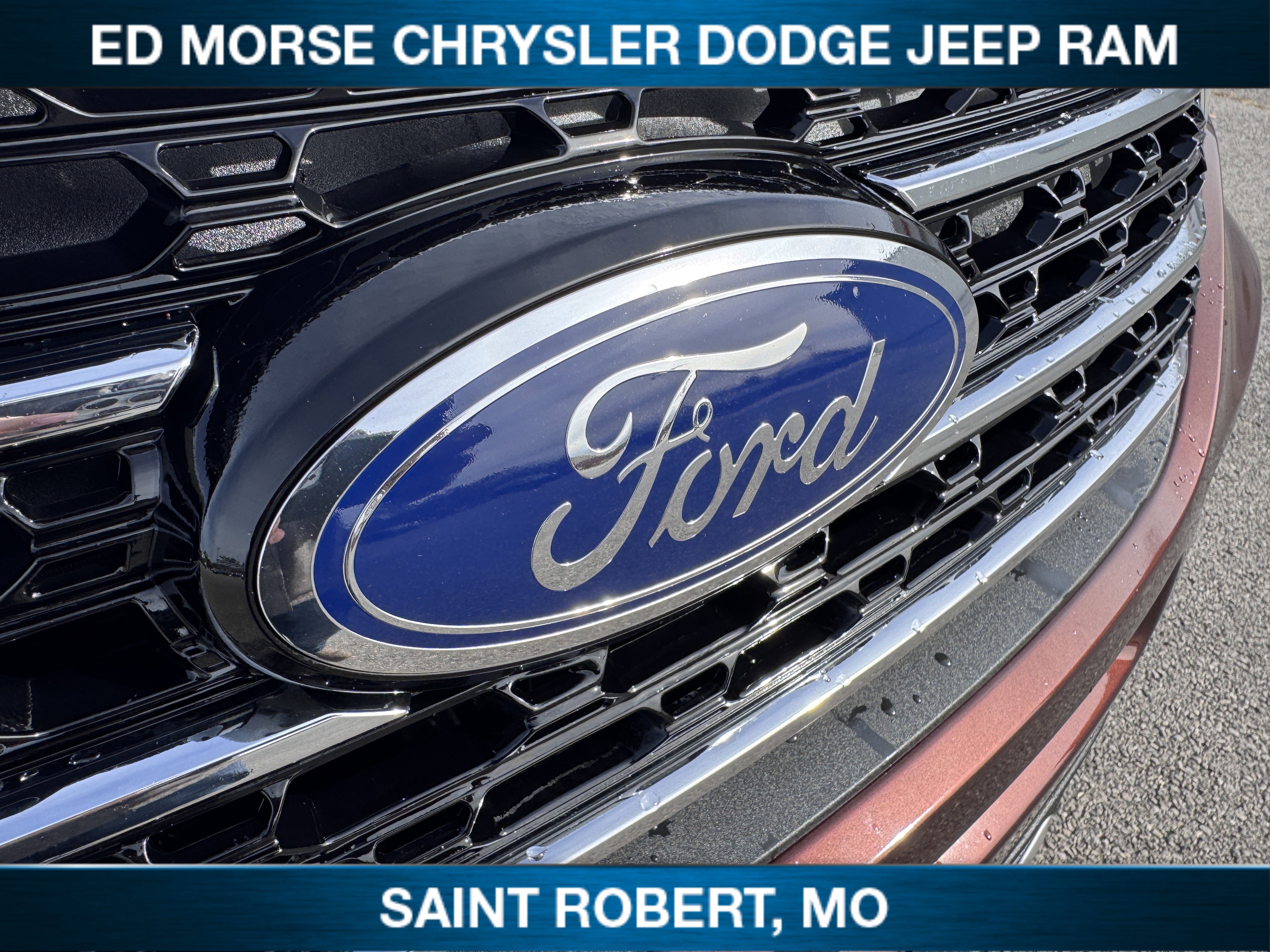 Used 2020 Ford Explorer XLT w/ Equipment Group 202A image 9