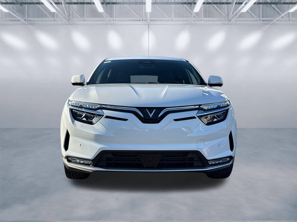 New 2025 VinFast VF 8 Plus AWD/4WD image 2