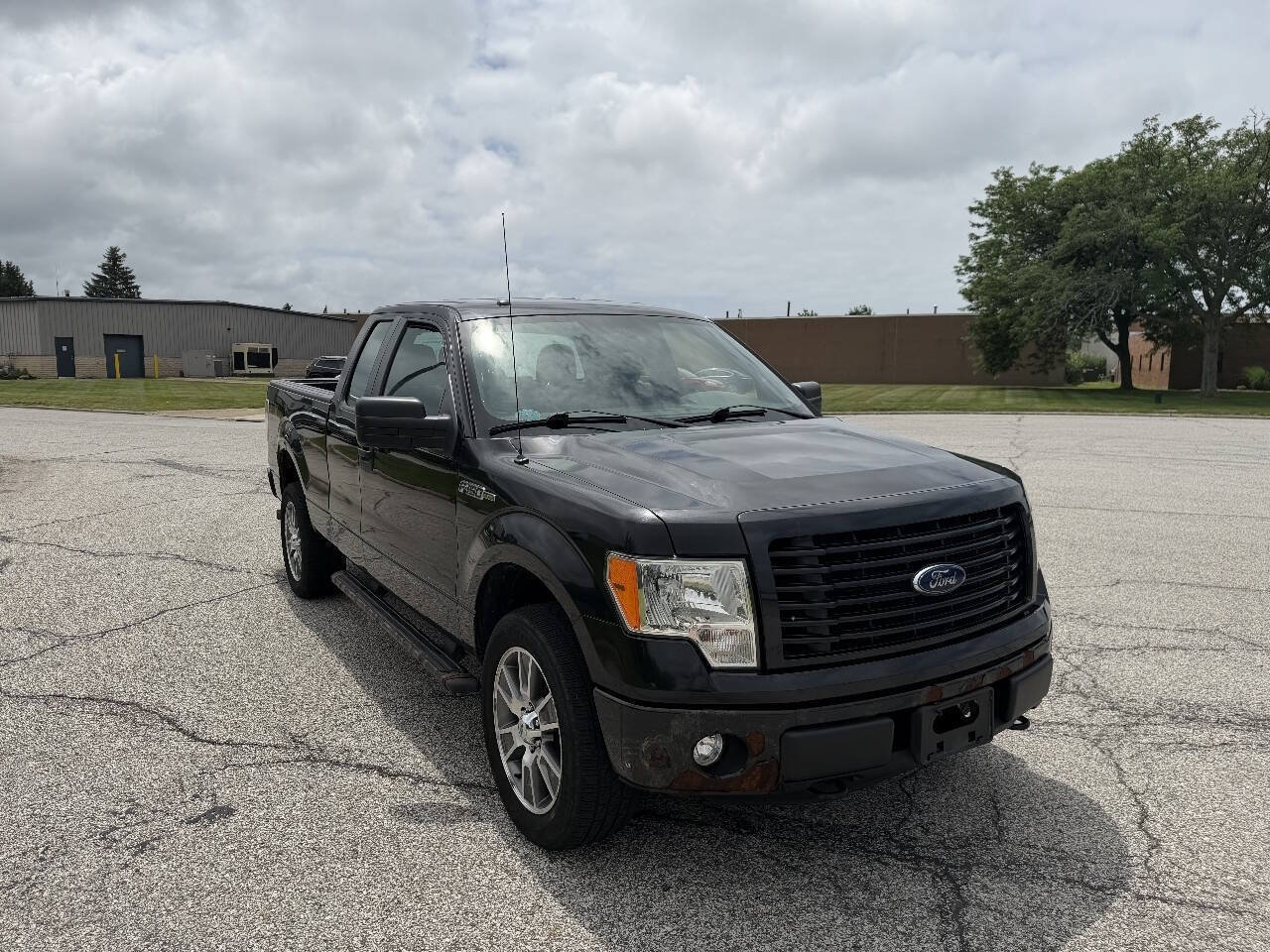 Used 2014 Ford F150 STX w/ Equipment Group 201A Mid AWD/4WD image 6