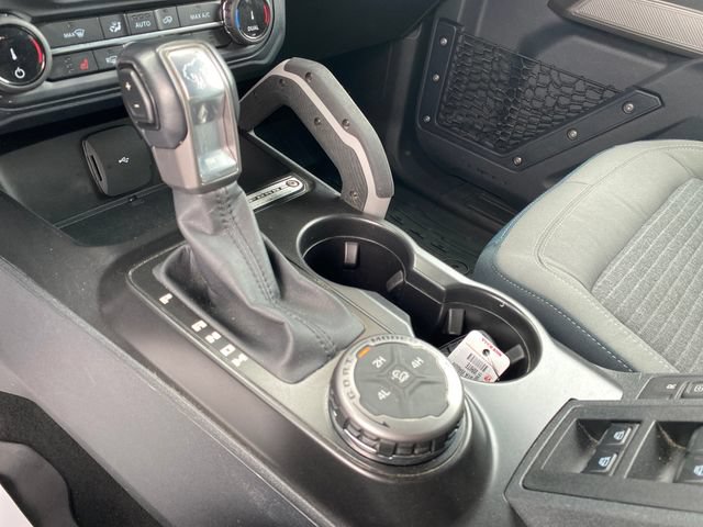 Used 2022 Ford Bronco Outer Banks AWD/4WD image 13
