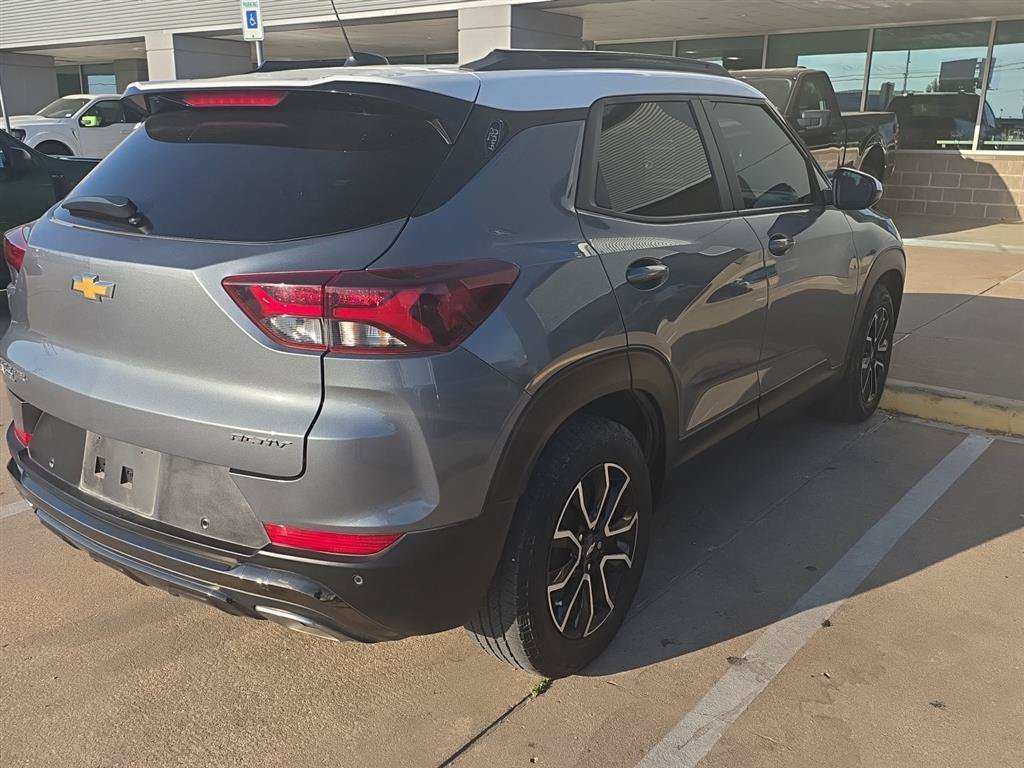 Used 2021 Chevrolet TrailBlazer ACTIV w/ Sun and Liftgate Package FWD image 6