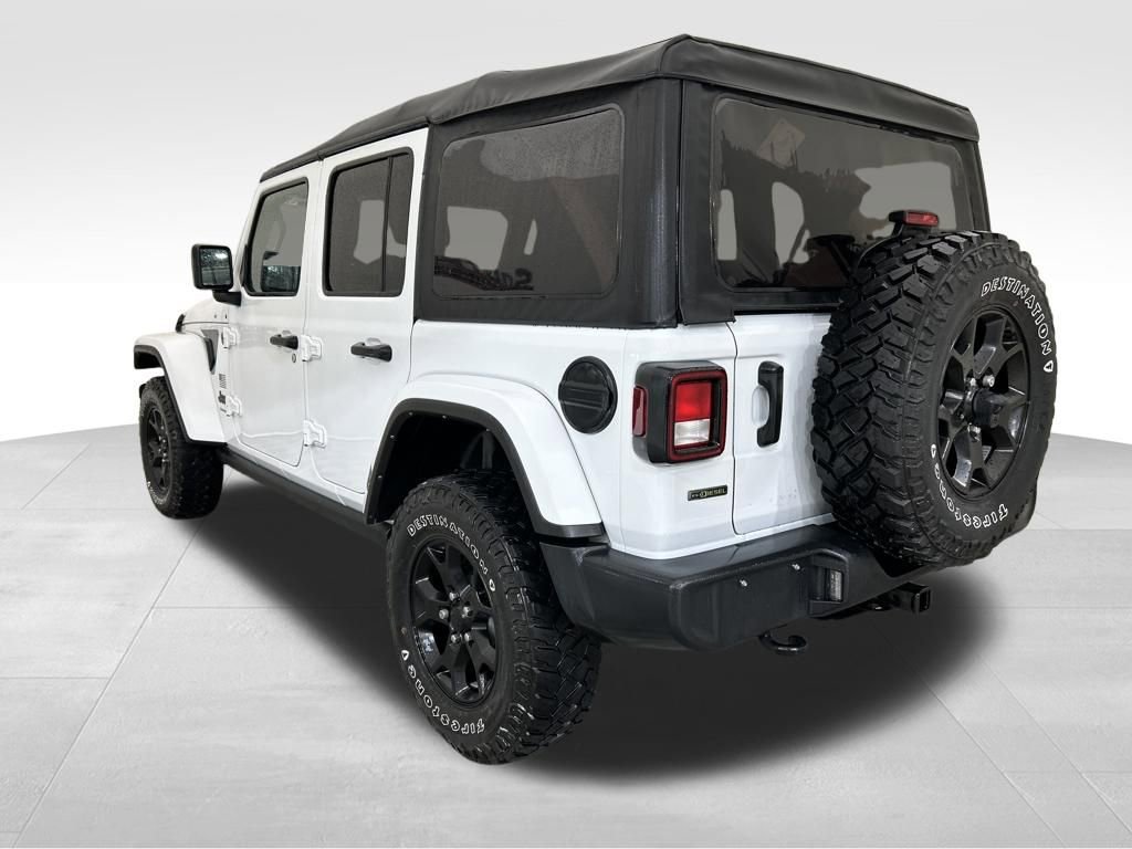 Used 2023 Jeep Wrangler Sport image 3