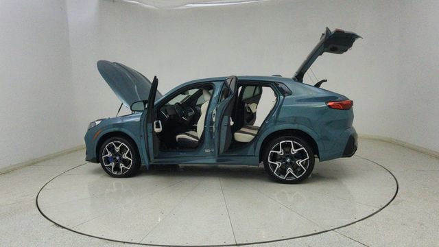 Used 2025 BMW X2 M35i image 71