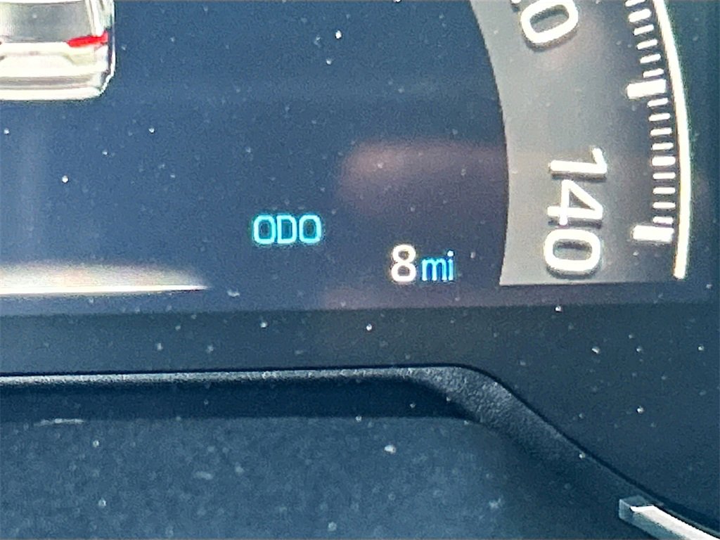 New 2025 Toyota RAV4 XLE image 12