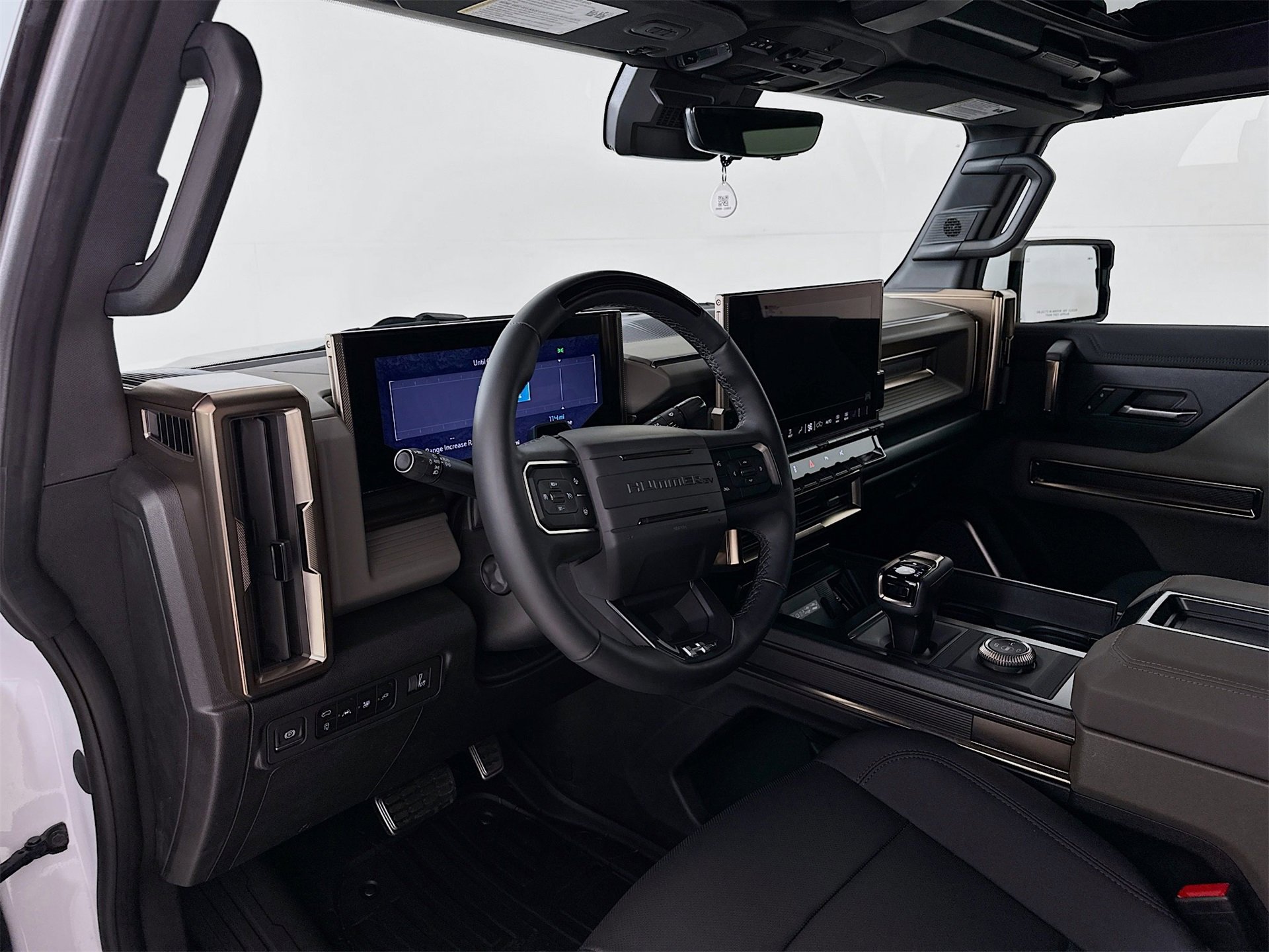 Used 2025 GMC Hummer EV 2X w/ LPO, Sport Package image 10