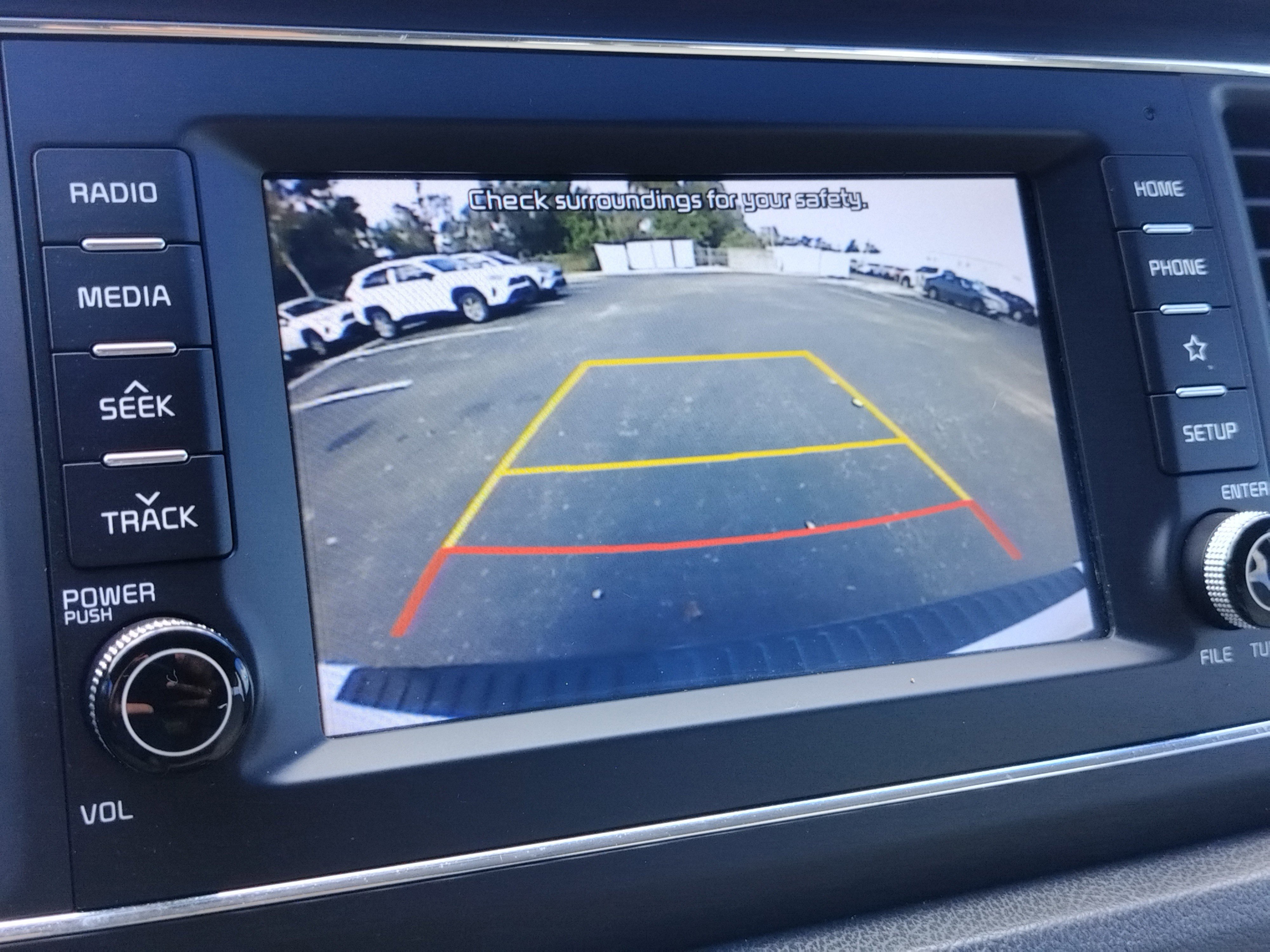 Used 2020 Kia Sedona L image 26