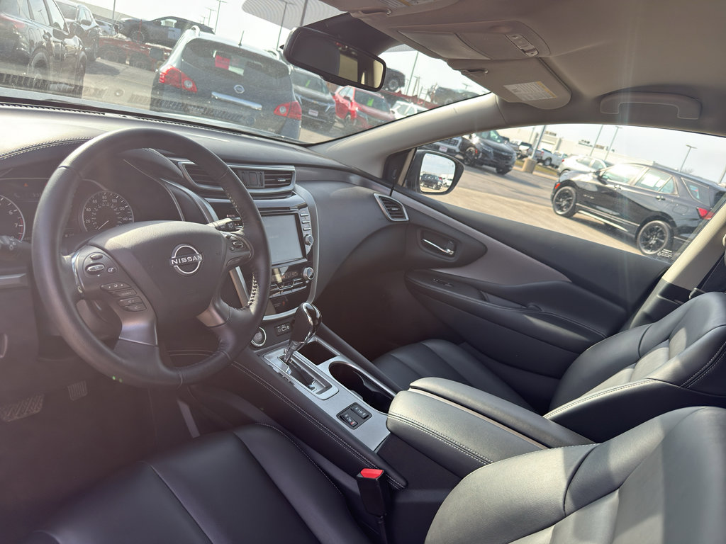 Certified 2024 Nissan Murano SV w/ SV Midnight Edition Package image 25