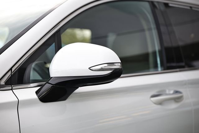 Used 2022 Hyundai Santa Fe SEL w/ Convenience + Premium Package image 11