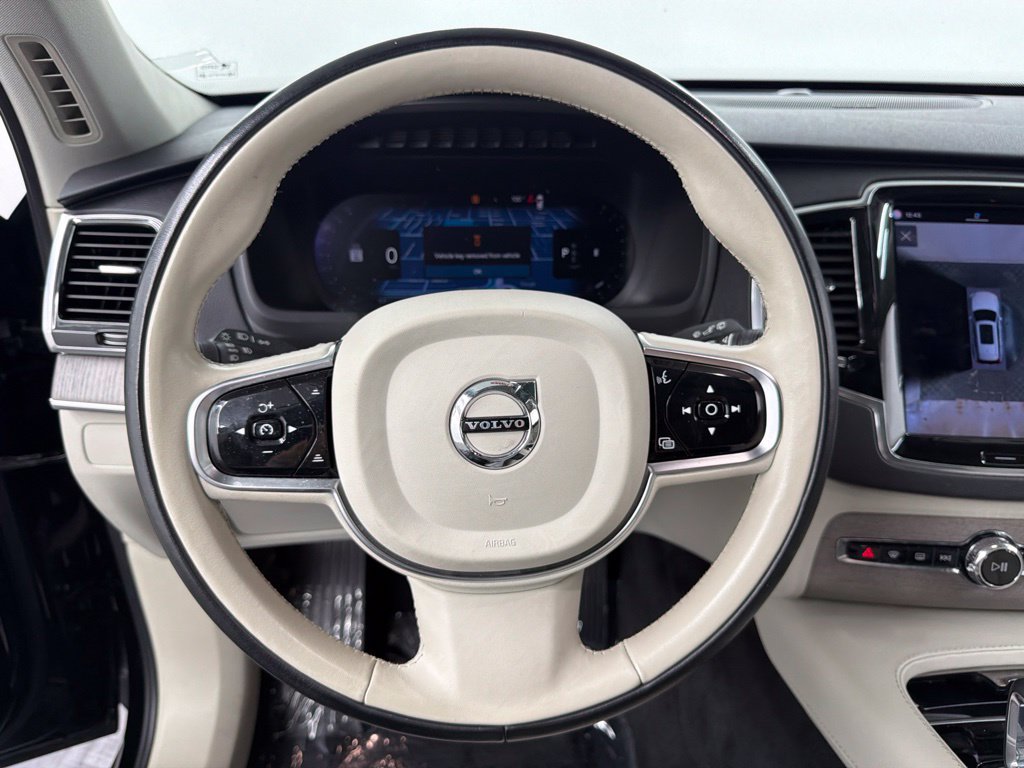 Used 2023 Volvo XC90 B6 Plus AWD/4WD image 27