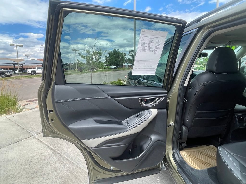 Used 2023 Subaru Forester Limited AWD/4WD image 28