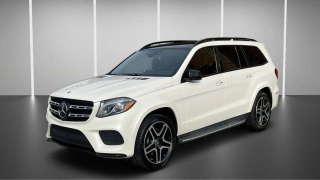 Used 2019 Mercedes-Benz GLS 550 4MATIC w/ Driver Assistance Package image 3