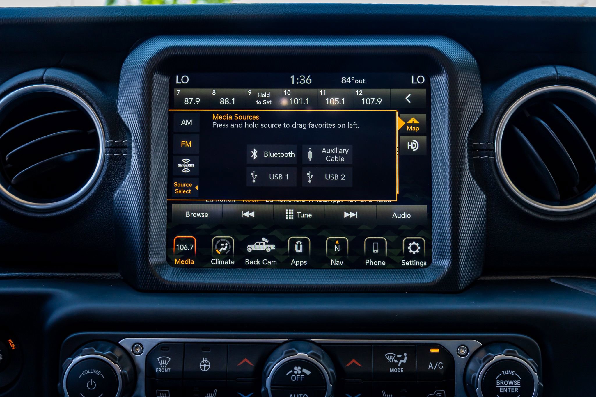 Used 2021 Jeep Gladiator Overland w/ Popular Equipment Package image 23