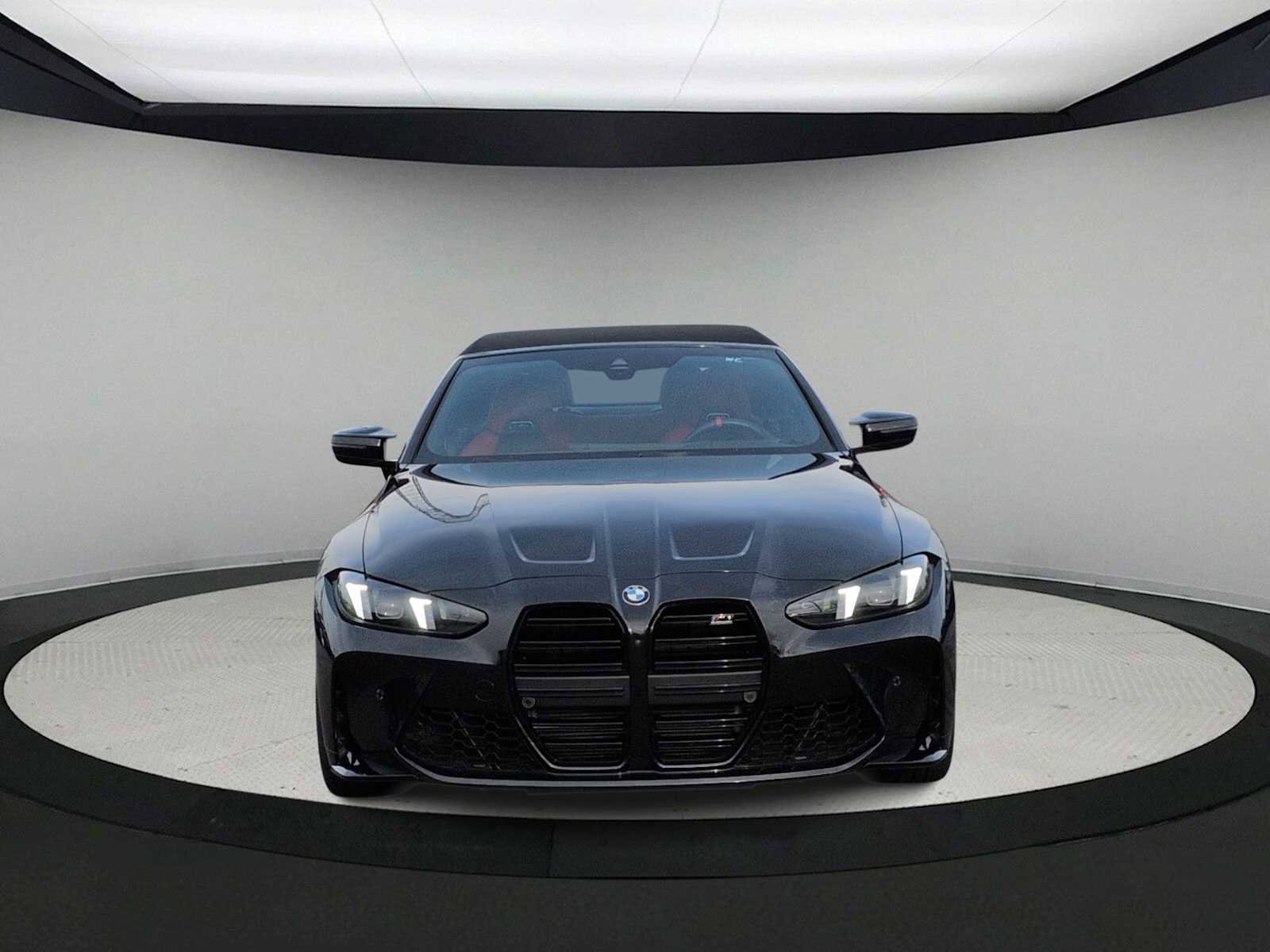 Used 2025 BMW M4 xDrive Competition w/ Executive Package image 3