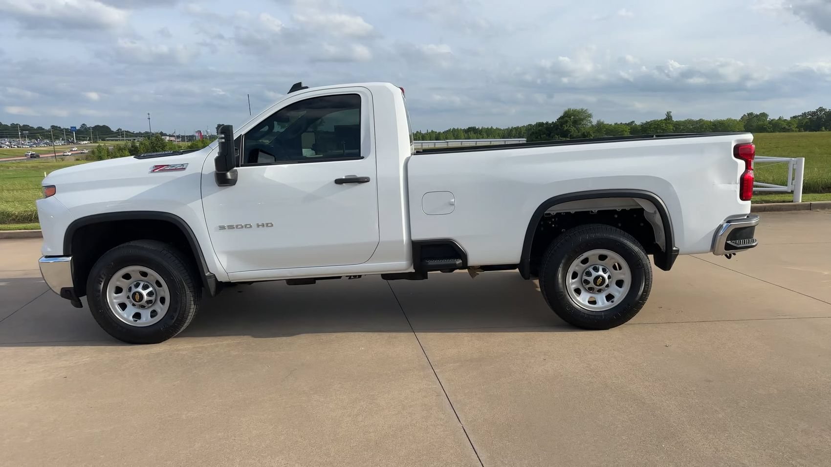 Used 2024 Chevrolet Silverado 3500 W/T AWD/4WD image 6