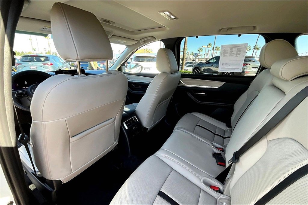 Certified 2024 MAZDA CX-90 Plug-In Hybrid w/ Preferred image 16