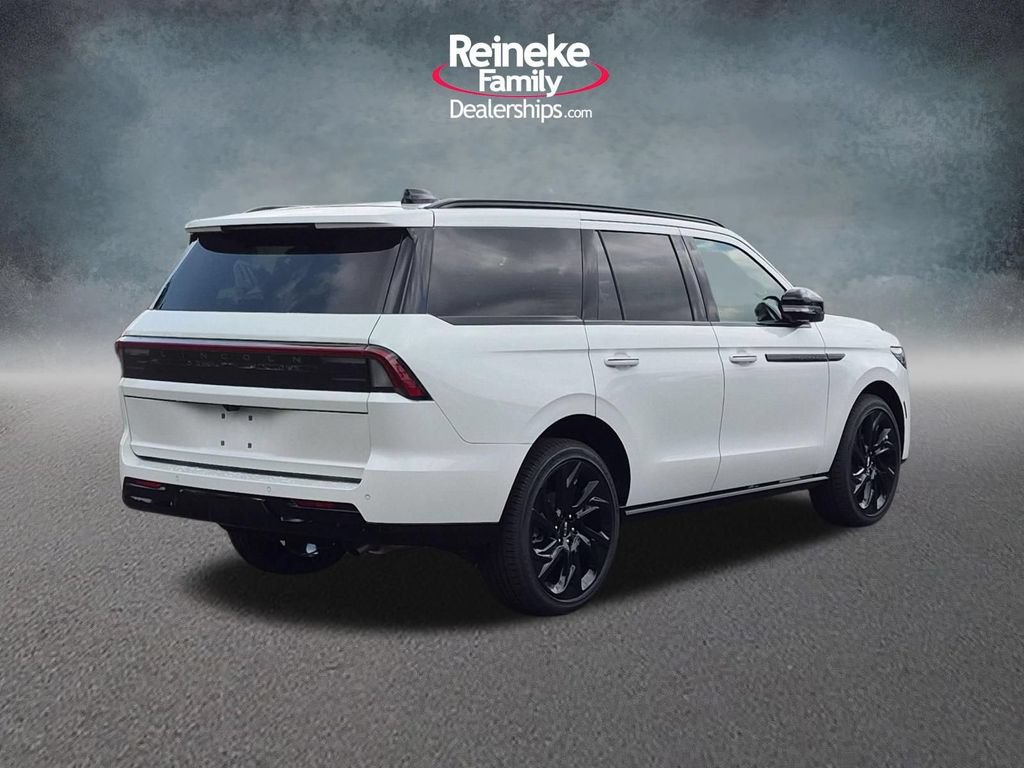 New 2027 Lincoln Navigator Reserve w/ Jet Appearance Package AWD/4WD image 5