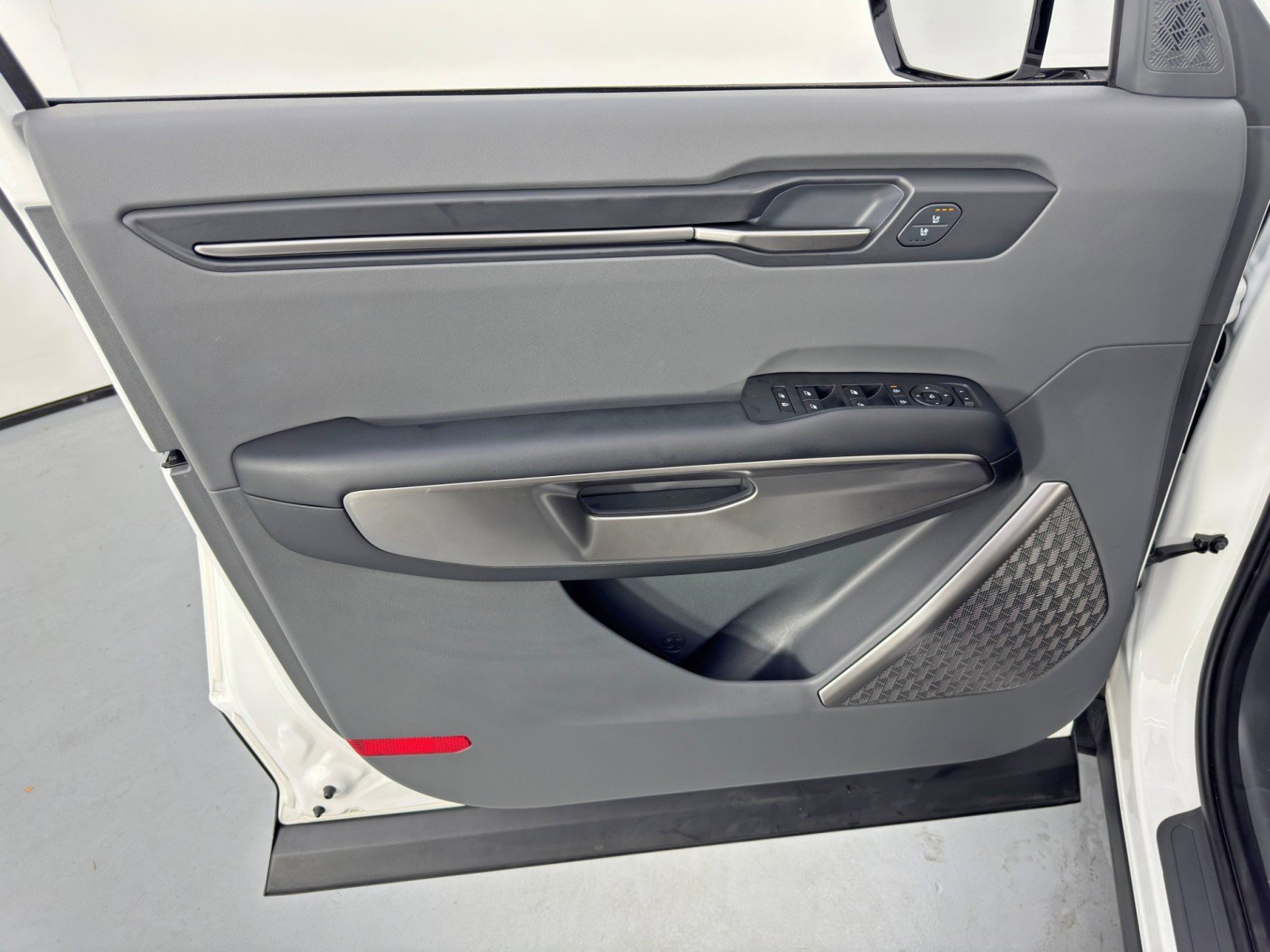 Used 2024 Kia EV9 Light Long Range image 43