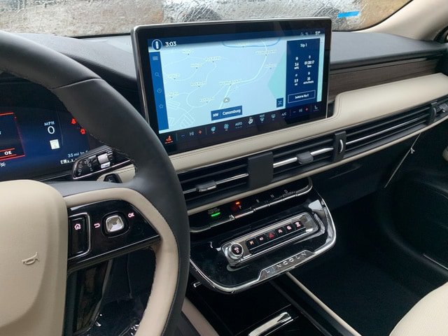 New 2026 Lincoln Corsair Reserve w/ Jet Appearance Package AWD/4WD image 22