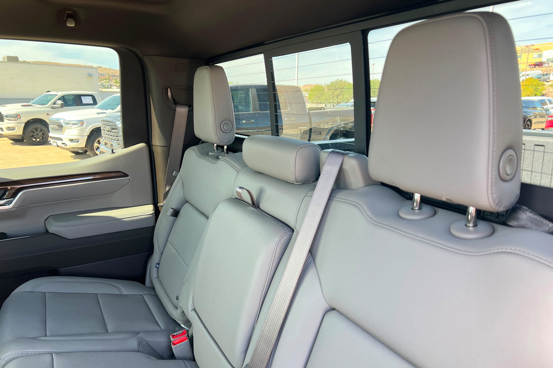 New 2026 Chevrolet Silverado 1500 LT Trail Boss w/ Convenience Package II AWD/4WD image 21