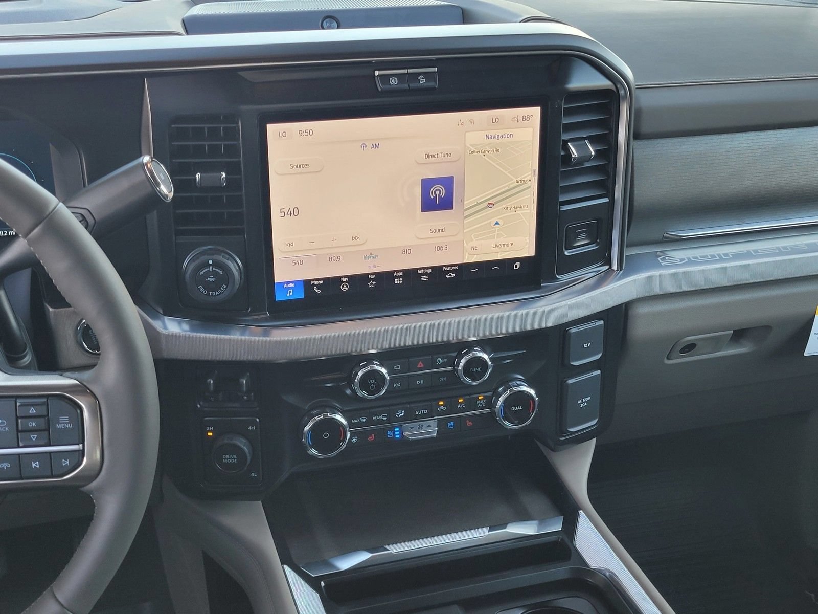 New 2026 Ford F350 Platinum w/ Platinum Plus Package AWD/4WD image 9