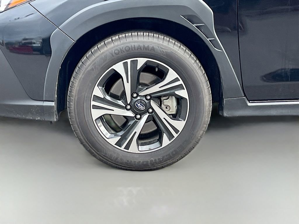 Used 2025 Subaru Crosstrek 2.0i Premium image 29