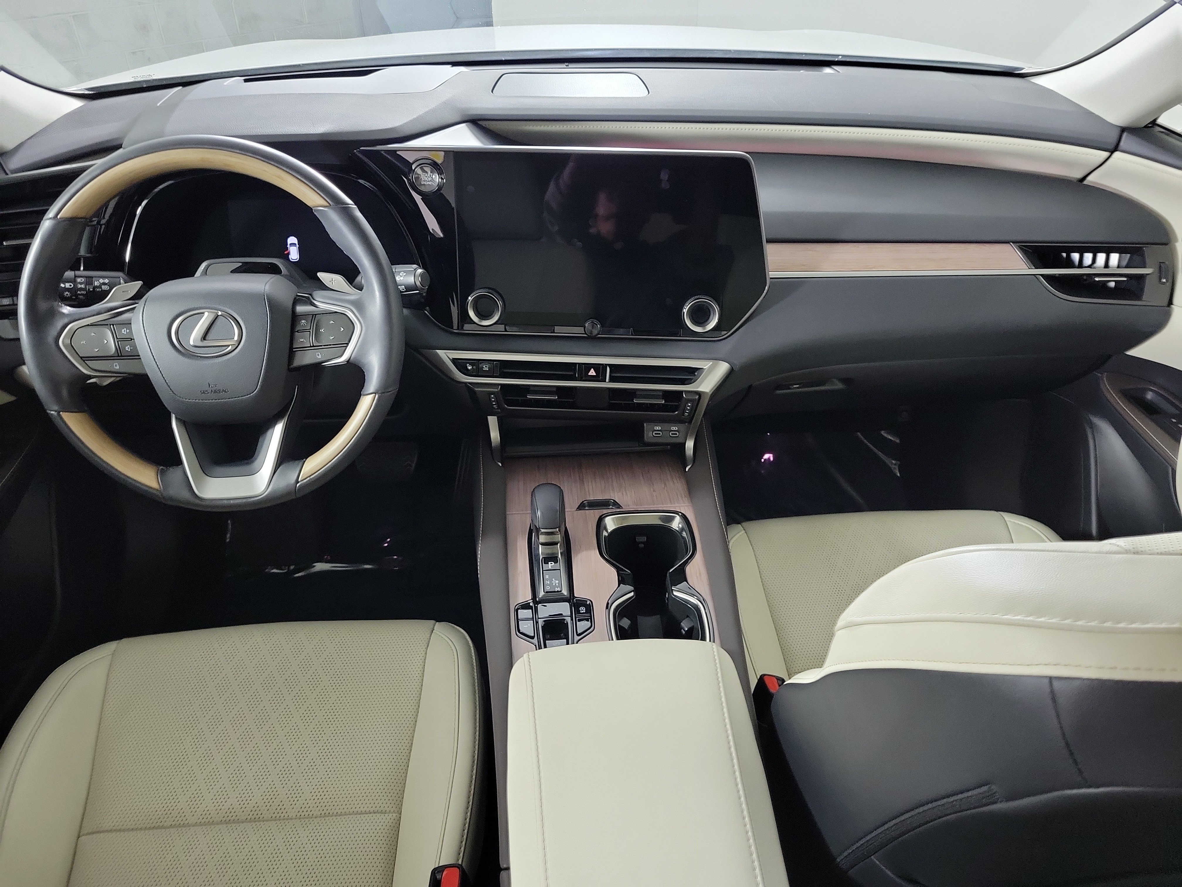 Used 2024 Lexus RX 350 Premium Plus w/ Convenience Package AWD/4WD image 11