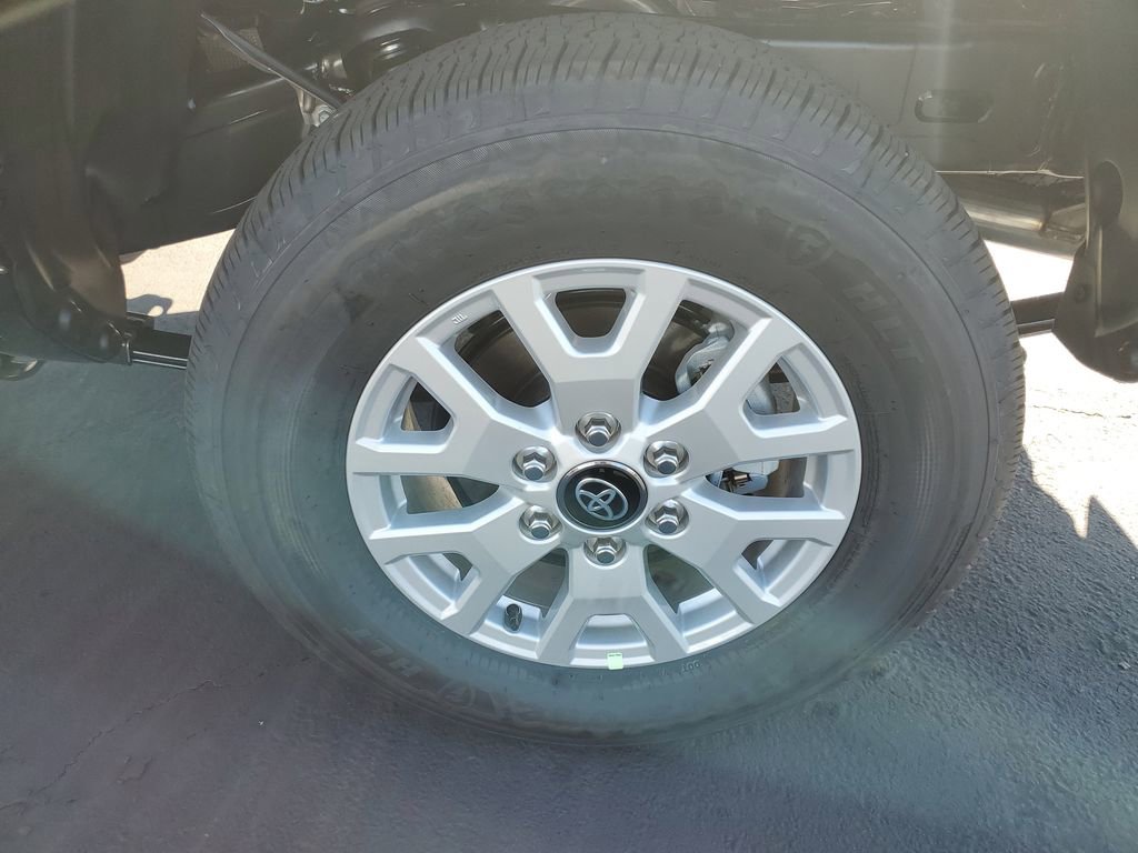 New 2026 Toyota Tacoma SR image 27