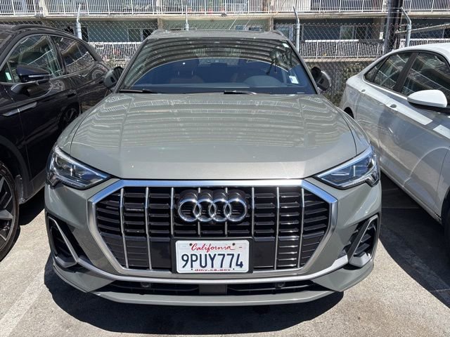 Used 2020 Audi Q3 2.0T Prestige w/ Prestige Package AWD/4WD image 2
