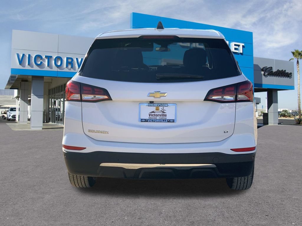 Certified 2024 Chevrolet Equinox LT FWD image 11