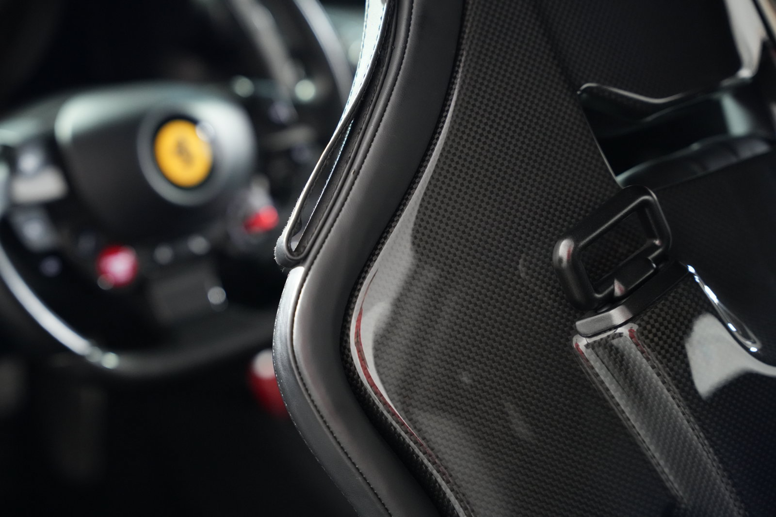 Used 2020 Ferrari F8 Tributo RWD image 40