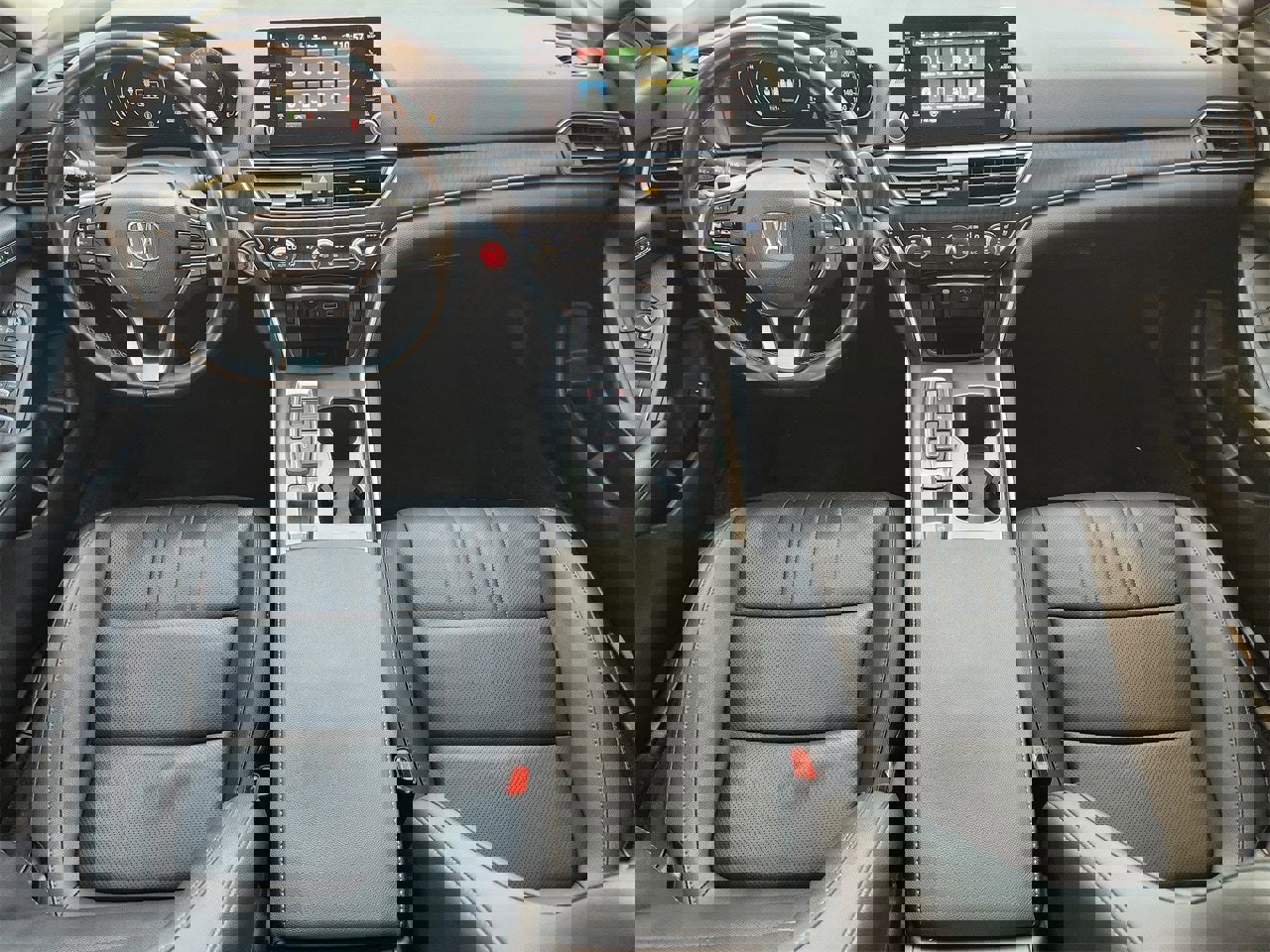 Used 2021 Honda Accord Touring image 25