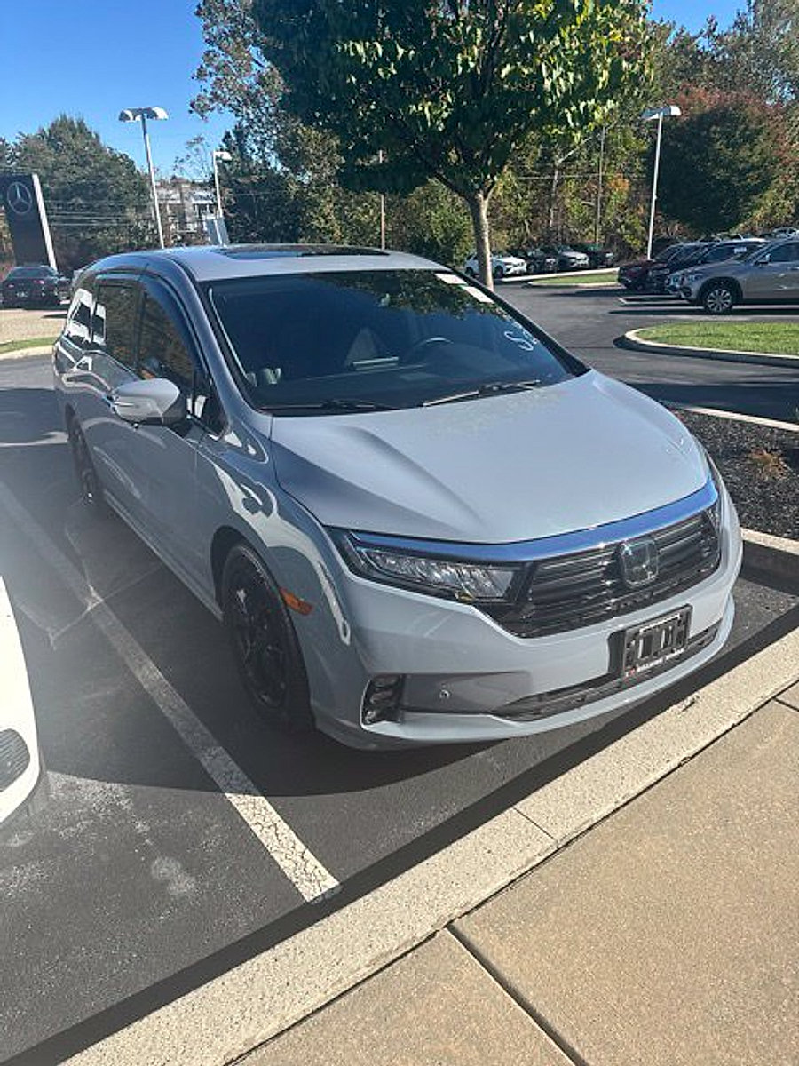 Used 2024 Honda Odyssey Elite